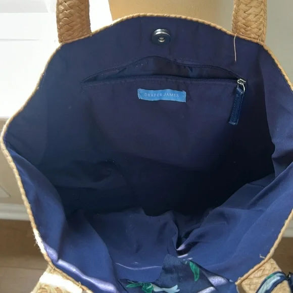 Draper James Straw Tote Bag - Picture 4 of 5